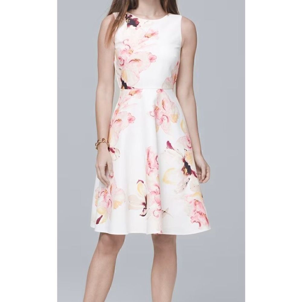 White House Black Market Women’s White Size 4 Exploded Floral Fit-And-Flare Dres